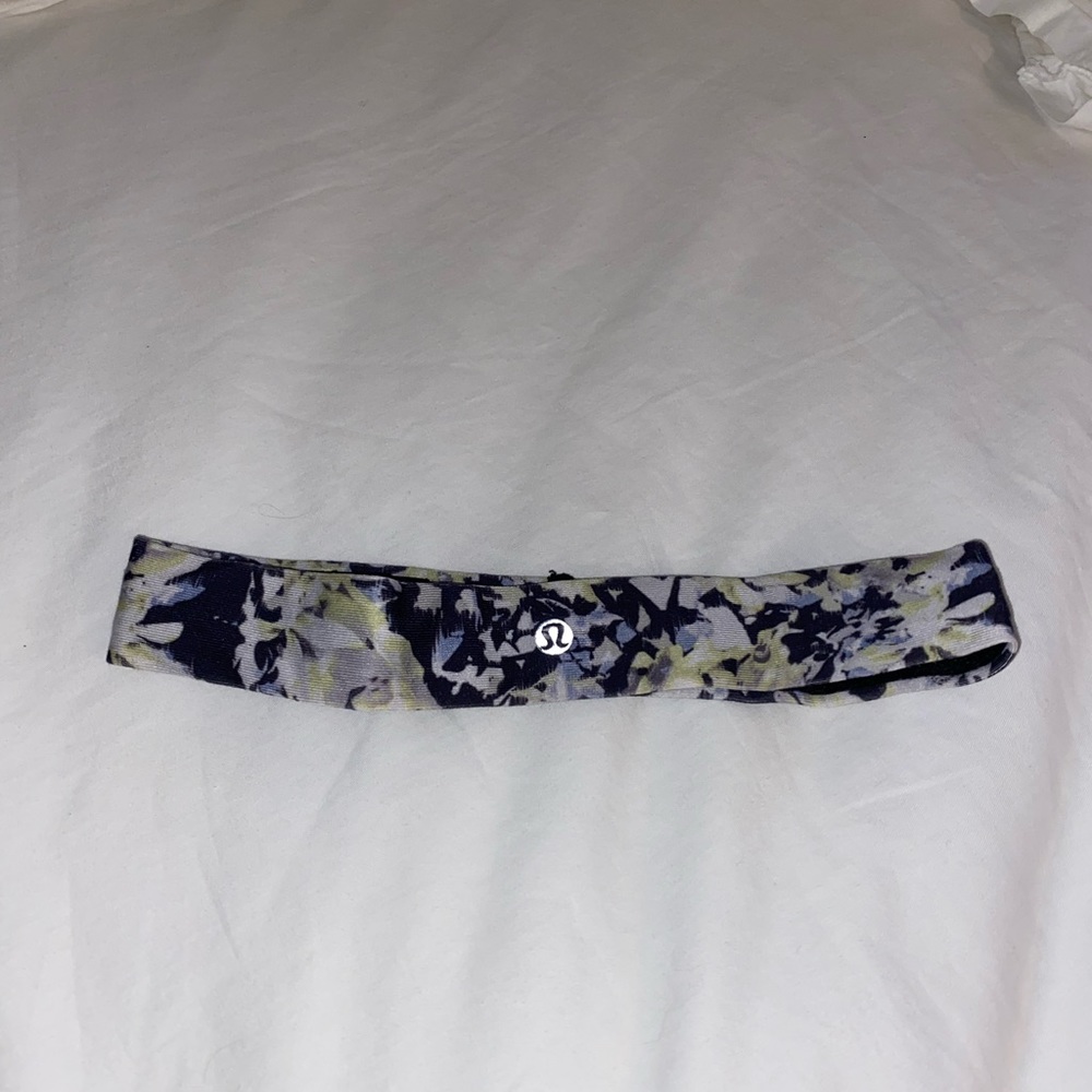 Lululemon womens cardio cross trainer headband, multicolored